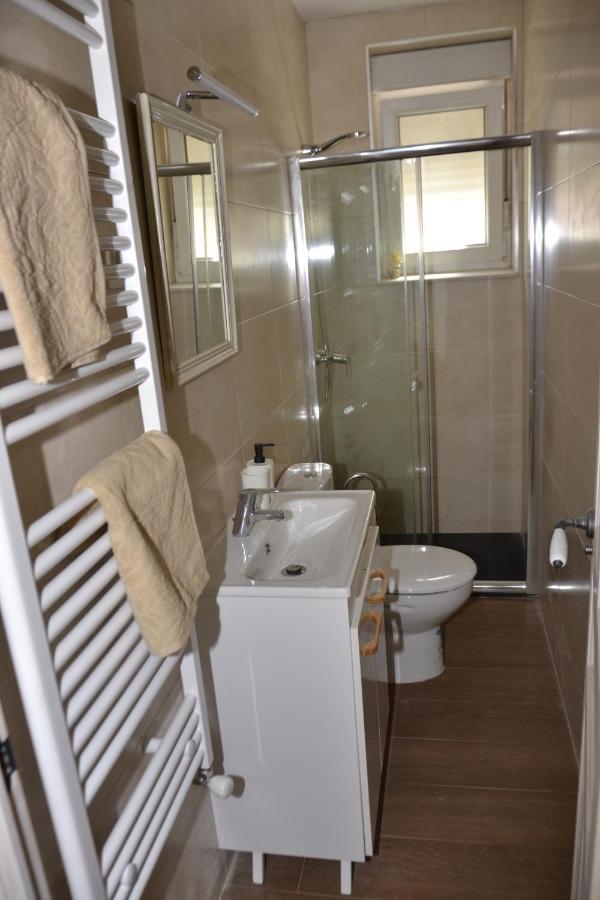 Savala House Leon Villa Bagian luar foto